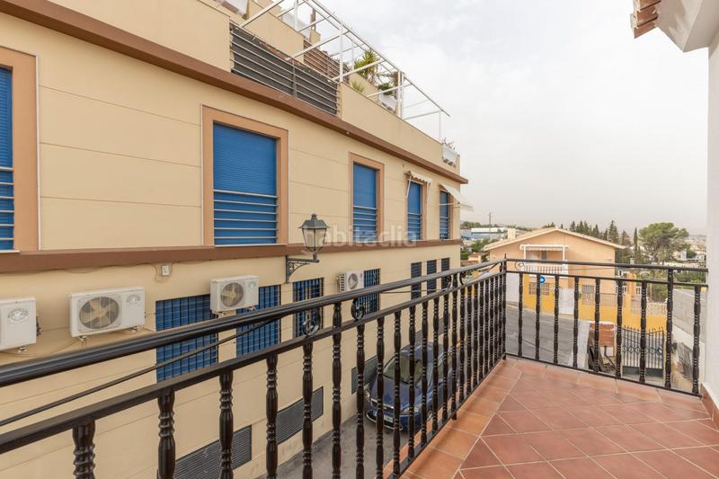 Foto a5c5d29f-ac25-410d-86f5-2960716f0f2b. Casa en calle de ávila 26 casa de obra nueva independiente en el barrio en Monachil