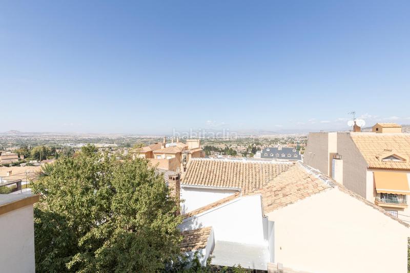 Foto f96c146d-f5da-4711-abbf-15a89b911c68. Casa en calle de ávila 26 casa de obra nueva independiente en el barrio en Monachil