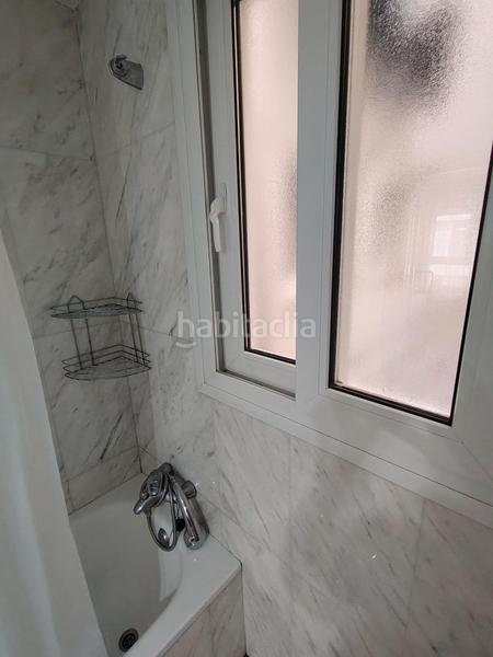 Foto 5a34d645-bbff-4668-8e3b-67816d256b9b. Alquiler piso se alquila magnífico piso reformado para curso académico en Granada