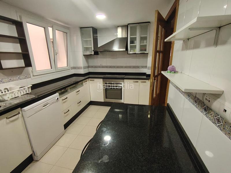 Foto 9afe5a84-ebda-4c1a-a43d-5c68d920135a. Location appartement avec chauffage dans Camino de Ronda Granada