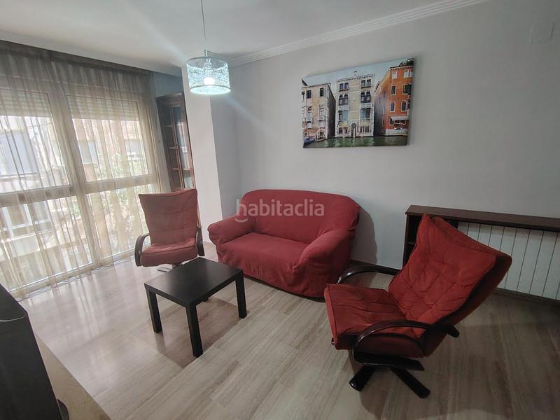 Foto 10a395c5-9543-4851-b850-e54eb9277132. Rent flat with heating in Camino de Ronda Granada