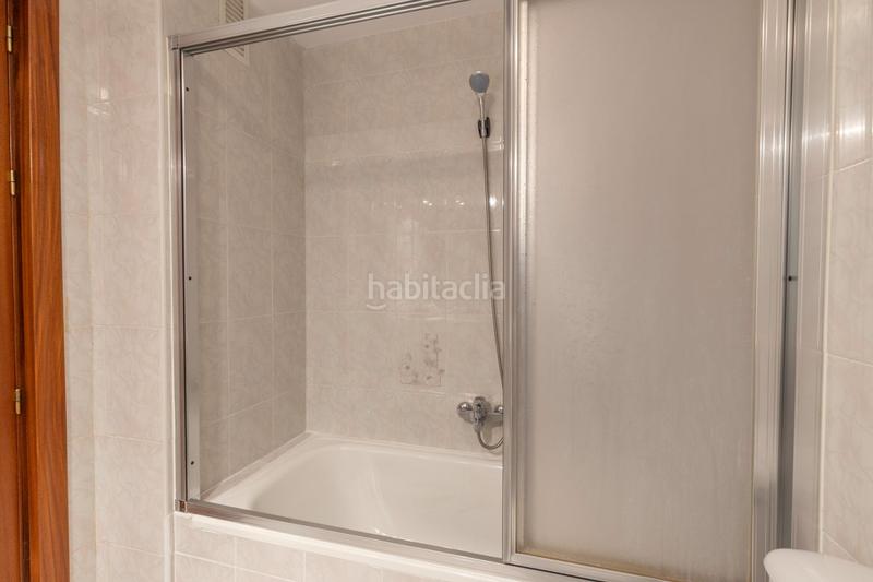 Foto 5033b7e0-bd47-4269-93e1-f63ca4aa0151. Miete etagenwohnung mit parking in La Zubia Ciudad Zubia (La)