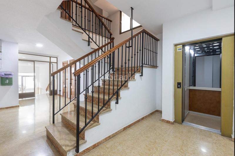 Foto 551e0001-0473-43e2-aa07-c3a5a8c97bb5. Miete etagenwohnung mit parking in La Zubia Ciudad Zubia (La)