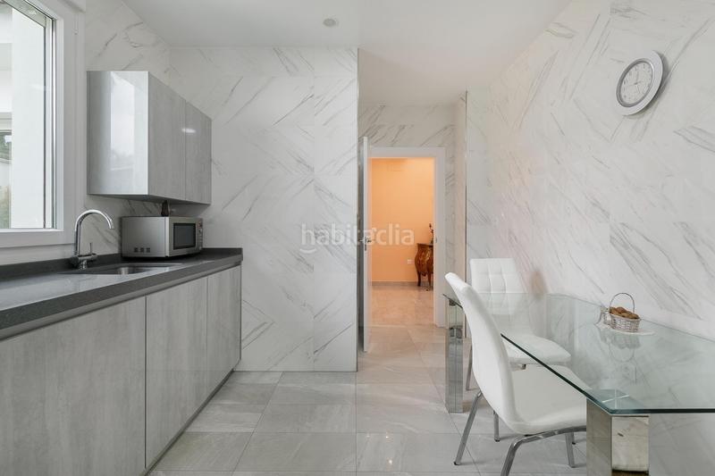 Foto 1ac05dd0-355f-40ad-9907-82f59d6ec974. Chalet  moderno y acogedor con piscina en una sola planta en Cúllar Vega