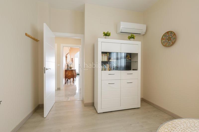 Foto 679033d1-f7f1-4e5e-a279-326c20441b53. Chalet  moderno y acogedor con piscina en una sola planta en Cúllar Vega