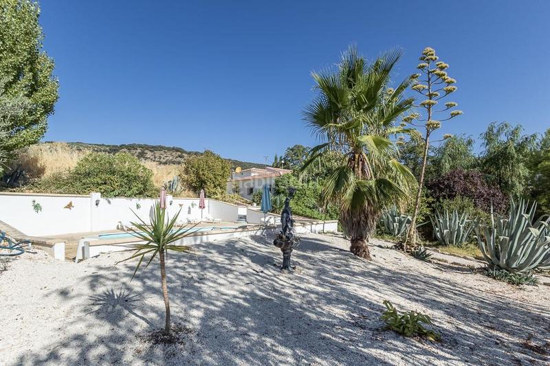 Foto 44f3fe01-0a13-48a6-bc8c-c4cc27064c82. Chalet en extrarradio 682 gr3923 montefrio 2x stunning villas on one large plot en Montefrío