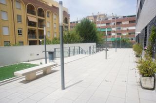 Location Appartement  Avenida cadiz. Bonito piso sin amueblar