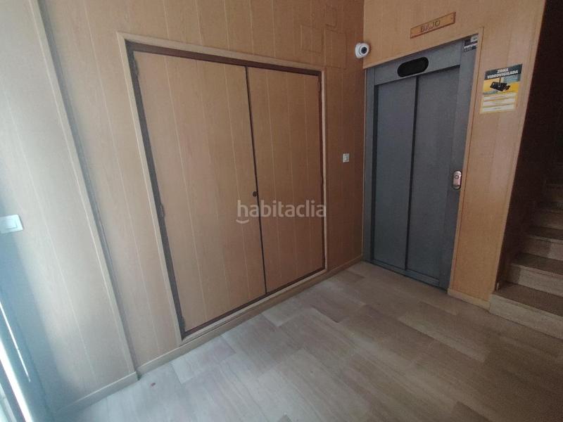 Foto 8f6fe39a-5fc9-4a89-a734-ee07e9e8fe96. Alquiler piso se alquila magnífico piso en zona triunfo en Granada