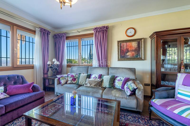 Foto 56ba0bbe-14c4-4431-b492-9e572fe945ba. Chalet con parcheggio in Pinos de Alhaurín Alhaurín de la Torre