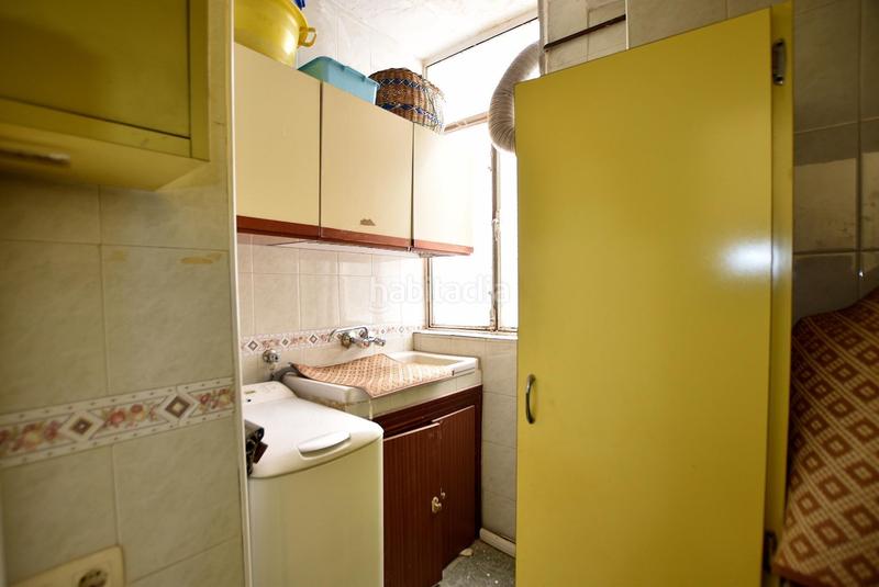 Foto aab4ecd3-1058-43bd-b037-4e1e679b9000. Flat with heating in Camino de Ronda Granada