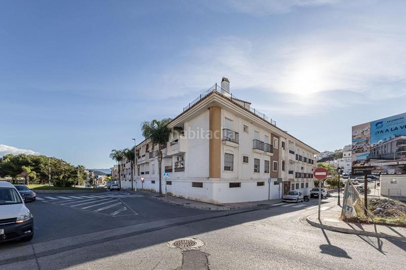 Foto dca241cb-5589-4f5d-a556-65e3c33f765d. Piso en calle alambique 4 bonito piso en Centro Salobreña