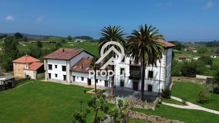 Duplex  Serradero. Fantastico duplex en urbanización con piscina y pista de padel,