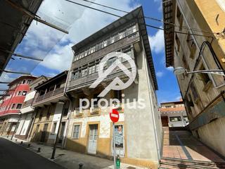 Casa  Calle plaza. Edificio para rehabilitar en el centro de colunga