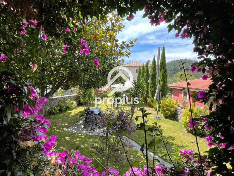 Foto 1bbb96dd-f2e3-4932-bf71-c4e299d77223. House with heating parking in Posada-Barro Llanes