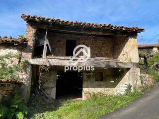 Maison  Pedroso. Cuadra para rehabilitar en el pedroso  onis