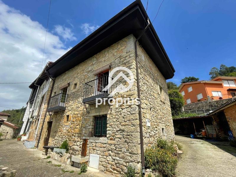 Foto 7cd22ef4-49fb-4db4-a65e-1039187f081f. Casa adosada  en tresgrandas en Vidiago-Pendueles-Tresgrandras Llanes