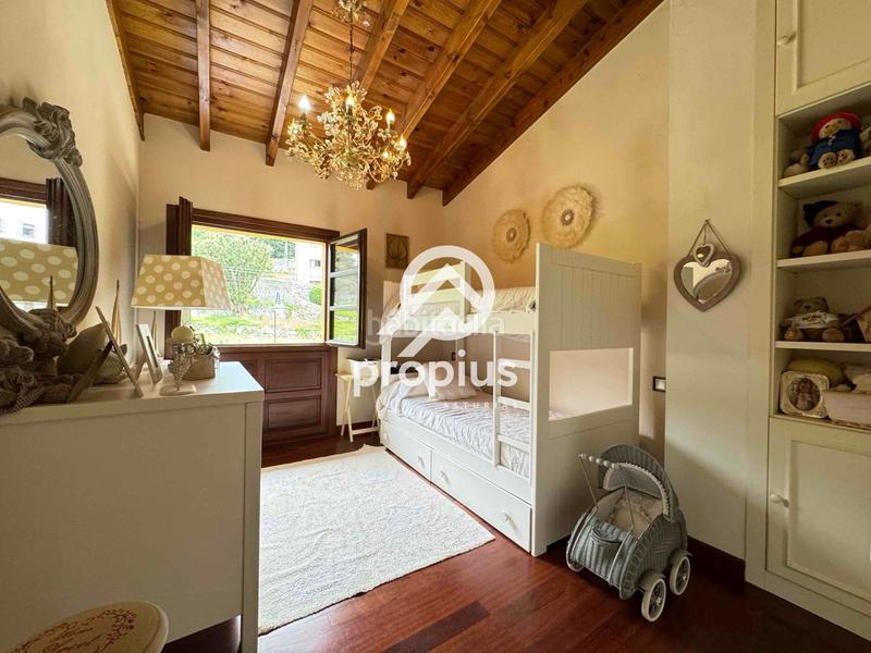 Foto 198d37be-2284-4b49-8017-3ad342b60721. Chalet mit heizung parking pool in Llanes pueblo Llanes