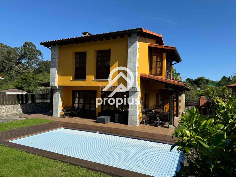 Foto bd803d4b-1be4-4e4d-8fc1-9d0fdb1063db. Chalet mit heizung parking pool in Llanes pueblo Llanes