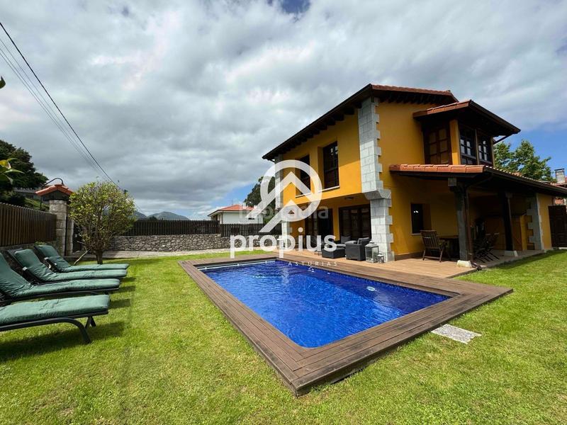 Foto ee559d5e-fe84-454f-9b43-cec031a15329. Chalet mit heizung parking pool in Llanes pueblo Llanes