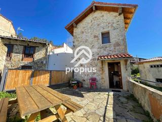 Casa  Tresgrandas. Casa en tresgrandasllanes con amplia terraza, muy soleada y fant