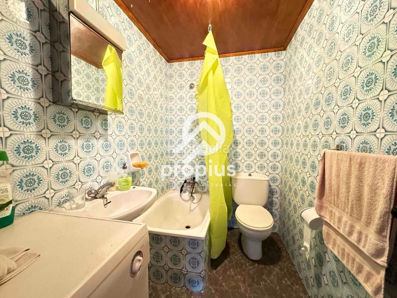 Foto 70c59b89-59f2-40df-921f-afd7c440214e. Casa a schiera con riscaldamento parcheggio in Vibaña-Ardisana-Caldueño Llanes