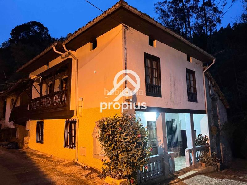 Foto 7d9c3c3d-95a8-48de-9f54-5a3a4de68654. Casa a schiera con riscaldamento parcheggio in Vibaña-Ardisana-Caldueño Llanes