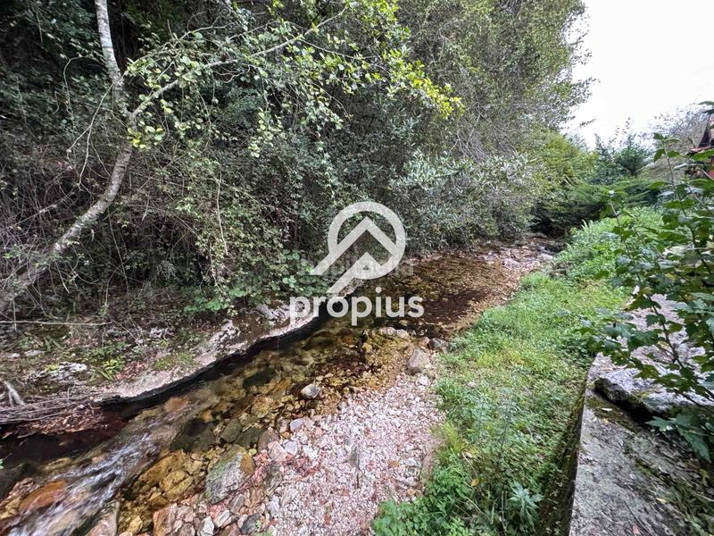 Foto cacf5437-9b2f-44e5-8ce0-f5b326da27f4. Casa a schiera con riscaldamento parcheggio in Vibaña-Ardisana-Caldueño Llanes