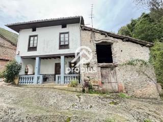 Casa adossada  Mestas - teyeu. Conjunto rural formato por casa  dos cuadras  garaje  parcela de