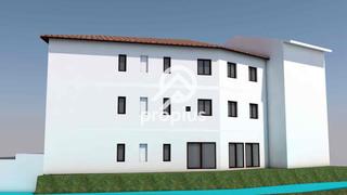Edifici  Calzada,la. Edificio para reformar en el centro de llanes