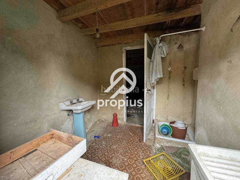 Foto 2a9f27c3-924d-48cd-bda6-bffa61f24f51. Casa adossada amb calefacció a Pría-Nueva-Hontoria-Naves Llanes