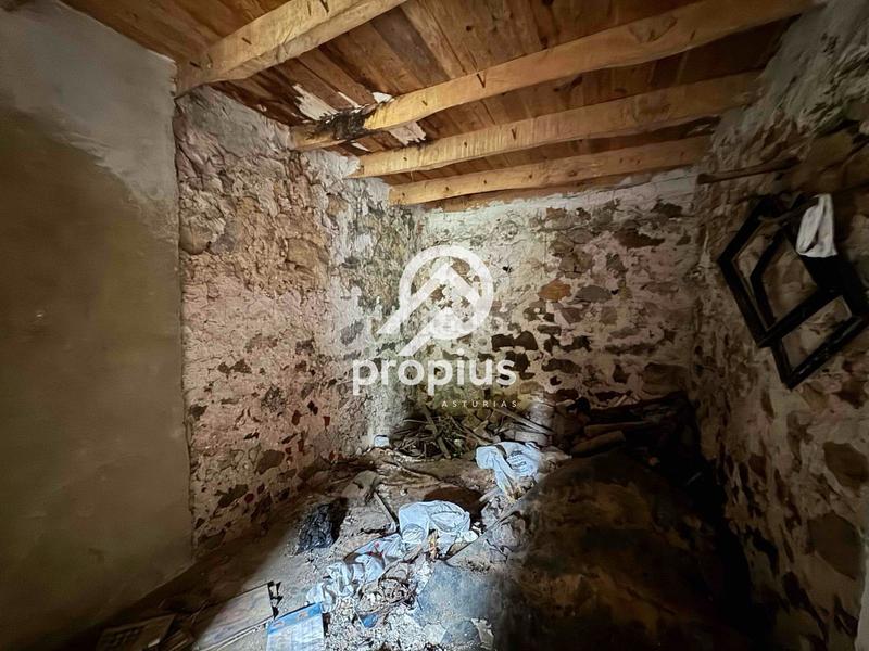 Foto 8ee0b032-752c-428e-946d-a0431c982601. Casa adossada amb calefacció a Pría-Nueva-Hontoria-Naves Llanes