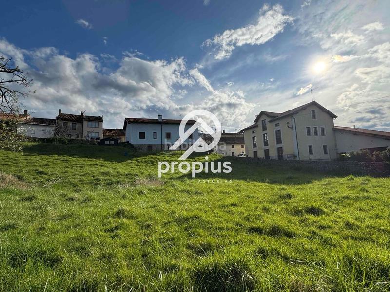 Foto bc4cfce1-e0ec-438e-a622-24464db1b100. Residential plot in Ribadedeva