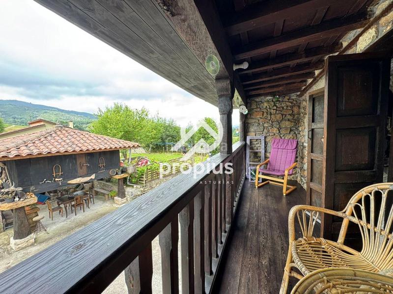 Foto 0759d47e-5213-44a8-a710-bc875132b5bc. Chalet con riscaldamento parcheggio in Cangas de Onís