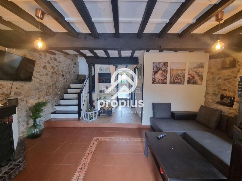 Foto 081391fe-ecd7-4085-987c-fac70d2315db. Chalet con riscaldamento parcheggio in Cangas de Onís