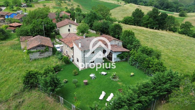 Foto 1957dd31-1c80-444f-909d-6ac554076775. Chalet con riscaldamento parcheggio in Cangas de Onís