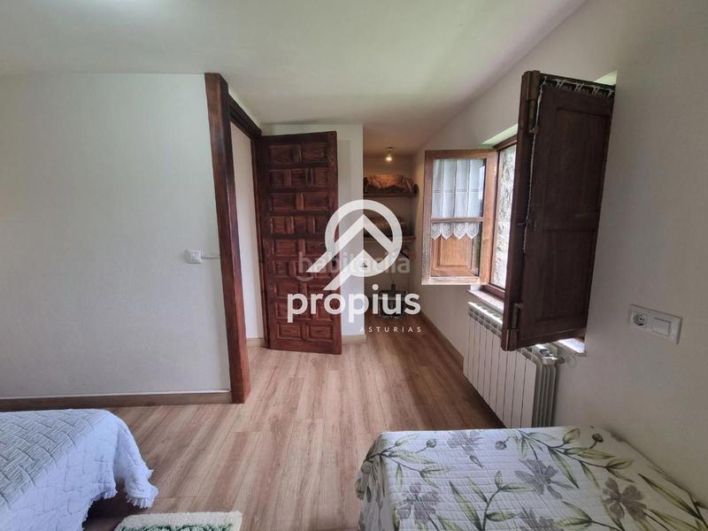 Foto 33538677-44c9-4ef8-ac96-5875ee9430f7. Chalet con riscaldamento parcheggio in Cangas de Onís