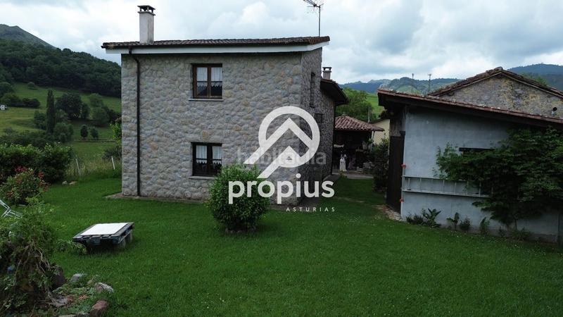 Foto 44e00b65-7452-44e2-aca0-dd801959d498. Chalet con riscaldamento parcheggio in Cangas de Onís