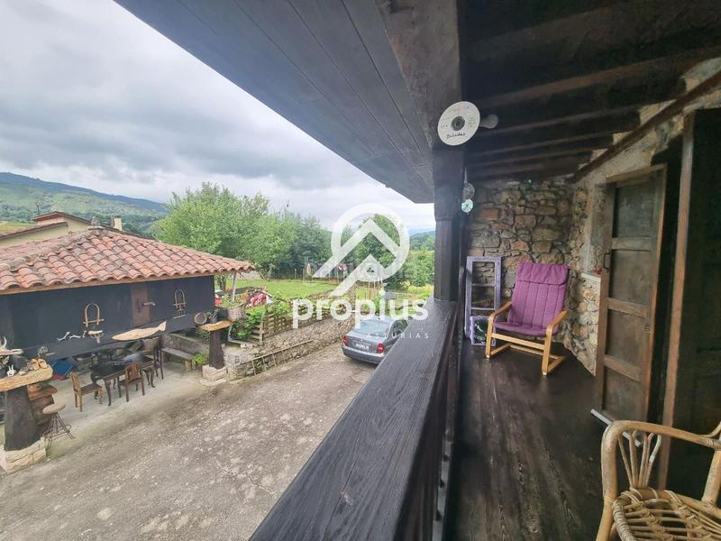 Foto 805d5f3d-f4ad-45f7-84bc-d8d44d4619d2. Chalet con riscaldamento parcheggio in Cangas de Onís