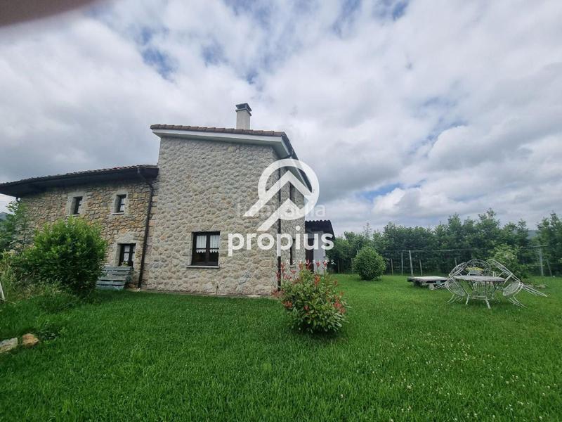 Foto 8624c66a-7d9f-4113-8a3f-bb876545f601. Chalet con riscaldamento parcheggio in Cangas de Onís