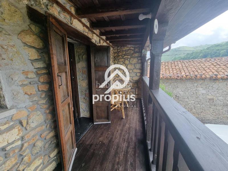 Foto 9efa3ee3-507b-4927-b8c1-175e02d7906d. Chalet con riscaldamento parcheggio in Cangas de Onís