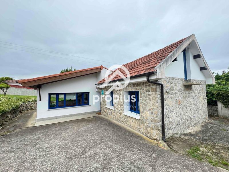 Foto 09f367c5-6689-4d30-9a40-0e6a4bcaad13. Chalet mit heizung parking in Ribadesella