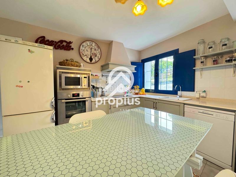 Foto 4b6c19a7-5982-4f9e-a46e-f2af36792a59. Chalet mit heizung parking in Ribadesella