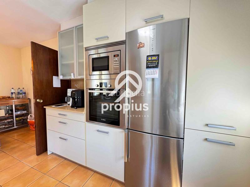 Foto a5178ee9-6101-4936-86d4-c61239215300. Casa adosada chalet adosado en carreña en Cabrales