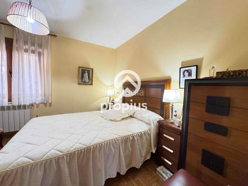 Foto cc45240c-7b41-46aa-99f1-d70681e00e9d. Casa adosada chalet adosado en carreña en Cabrales