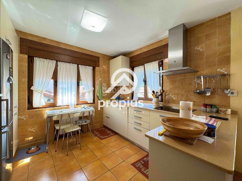 Foto e041ef49-5640-4ff5-8f0c-d88dae1f1bad. Casa adosada chalet adosado en carreña en Cabrales