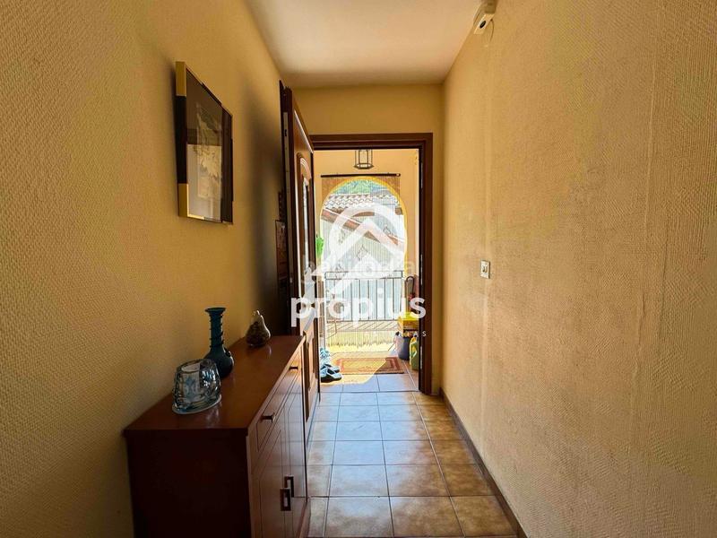 Foto f11b90dd-d3a6-4826-bde2-0386f0779f45. Casa adosada chalet adosado en carreña en Cabrales