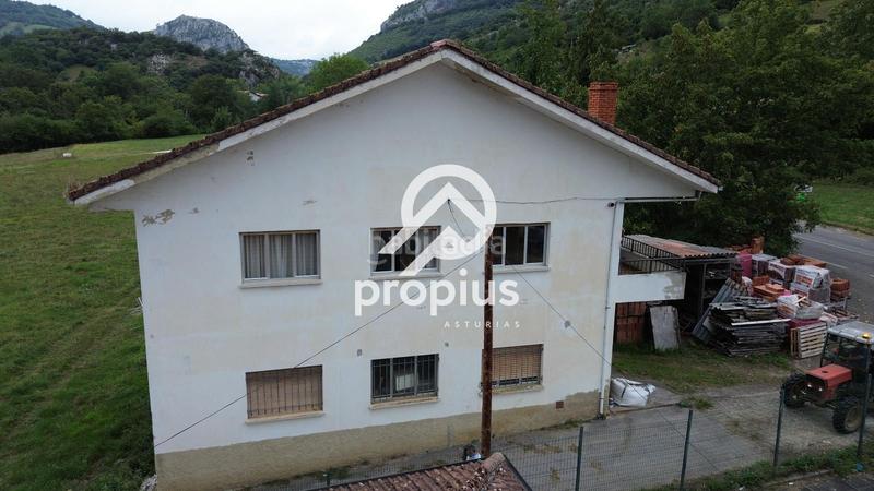 Foto 35b63645-f42f-4afe-9b4d-c9c08ef6a78c. Chalet  independiente en arenas en Cabrales