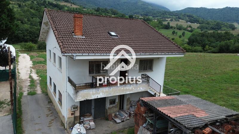 Foto 86262ab5-21df-46f6-9a84-824987423bfc. Chalet  independiente en arenas en Cabrales