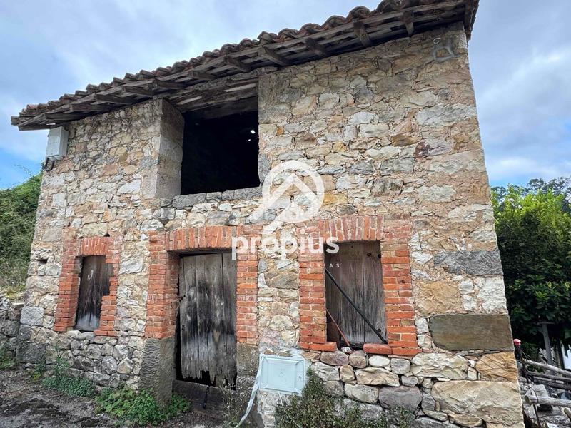 Foto fe46c8e2-67c2-4bb2-9fd1-7b9ea5c27c8a. House in Vibaña-Ardisana-Caldueño Llanes