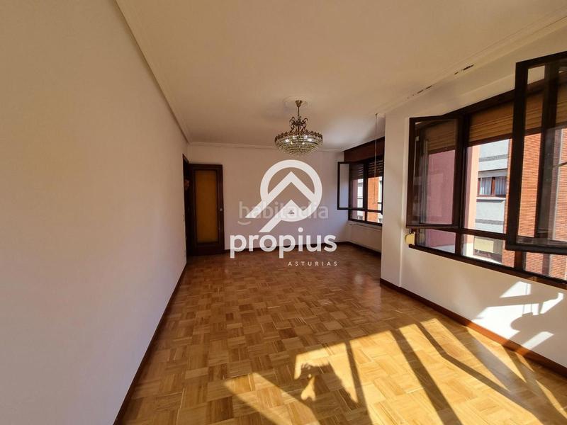 Foto 25f3d54d-2be1-4325-ad6b-cb99ce12cfb5. Appartement avec chauffage dans Parres